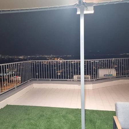 דירת זוּגַג מפנקת עם מרפסת משגעת ונוף למפרץ. Διαμέρισμα Ελάτ Εξωτερικό φωτογραφία